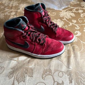 Original Air Jordan Nikes